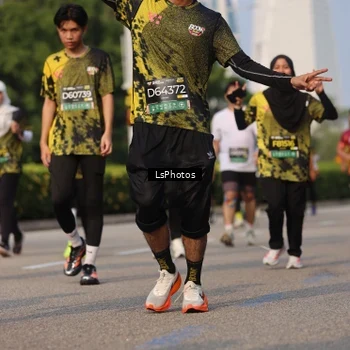 Runner Photo 6919188
