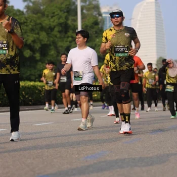 Runner Photo 6919192