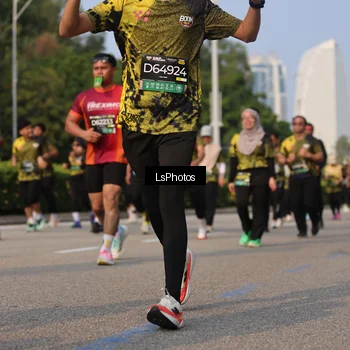 Runner Photo 6919199