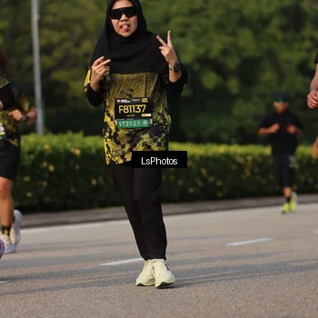 Runner Photo 6919223