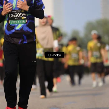 Runner Photo 6919688