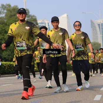 Runner Photo 6919724