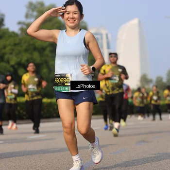 Runner Photo 6919751