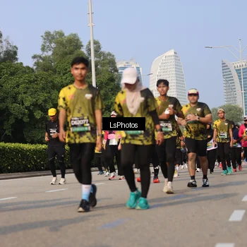 Runner Photo 6919832