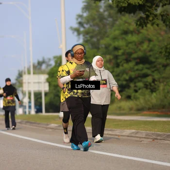 Runner Photo 6919878