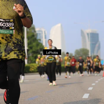Runner Photo 6919913
