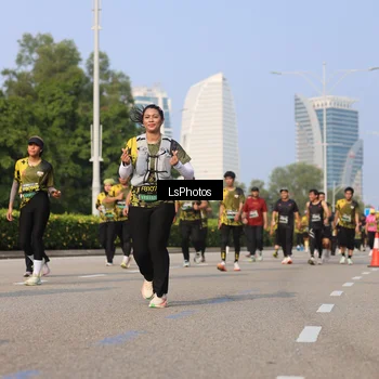 Runner Photo 6919918