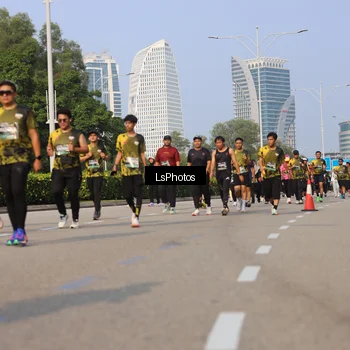 Runner Photo 6919922