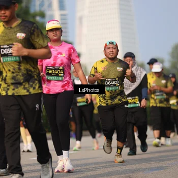 Runner Photo 6919946