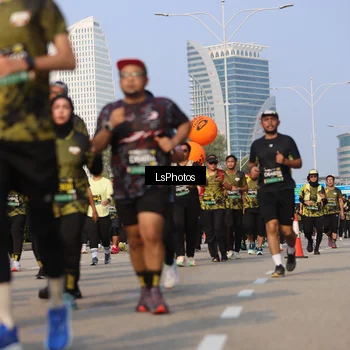 Runner Photo 6920092