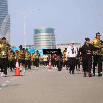 Runner Photo 6920185