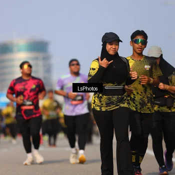 Runner Photo 6920222