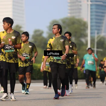 Runner Photo 6920452