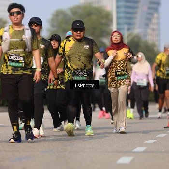 Runner Photo 6920468