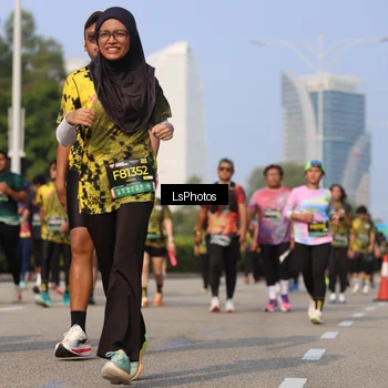 Runner Photo 6920494