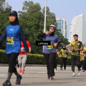 Runner Photo 6920667