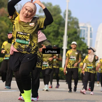 Runner Photo 6920687
