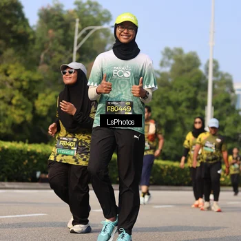 Runner Photo 6920715