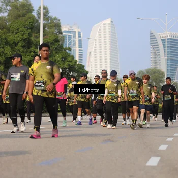 Runner Photo 6920741