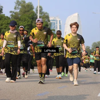 Runner Photo 6920769
