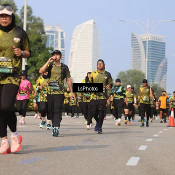 Runner Photo 6920787
