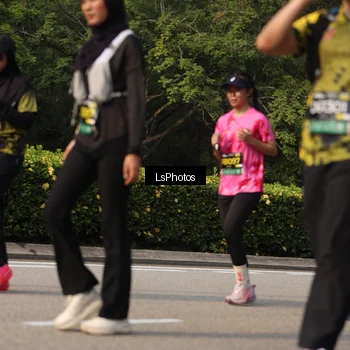 Runner Photo 6920794