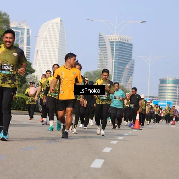 Runner Photo 6920803