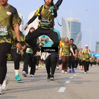 Runner Photo 6920812