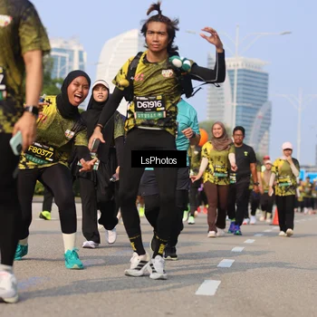 Runner Photo 6920823