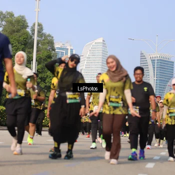Runner Photo 6920830