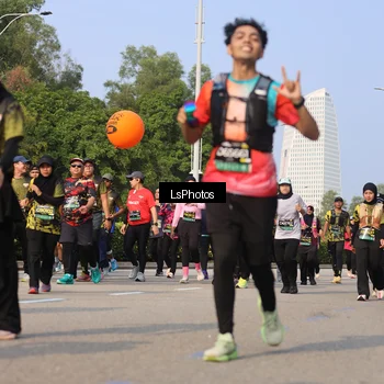 Runner Photo 6920860