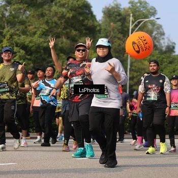 Runner Photo 6920869