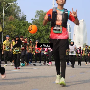 Runner Photo 6920870