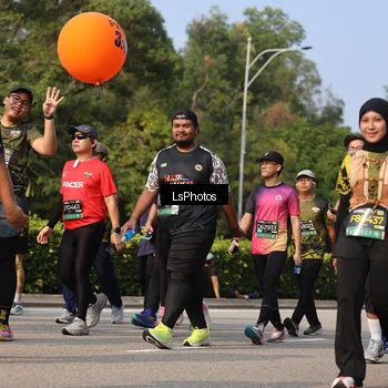 Runner Photo 6920873