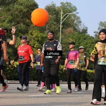 Runner Photo 6920877