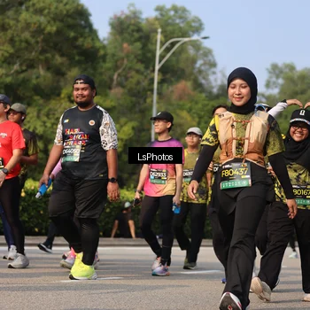 Runner Photo 6920883