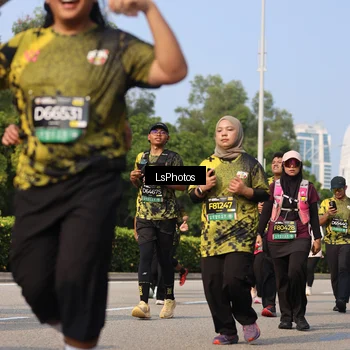 Runner Photo 6920884