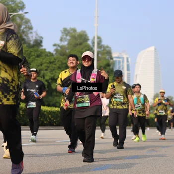 Runner Photo 6920886