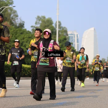 Runner Photo 6920891