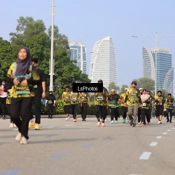 Runner Photo 6920932
