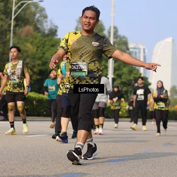 Runner Photo 6920935