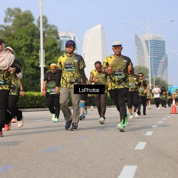 Runner Photo 6920947