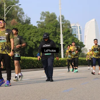 Runner Photo 6920953