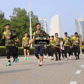 Runner Photo 6920959