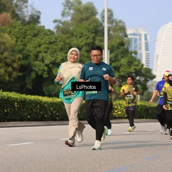 Runner Photo 6920982