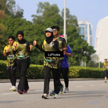 Runner Photo 6920991