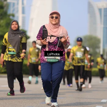 Runner Photo 6921061