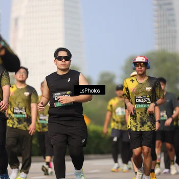 Runner Photo 6921115