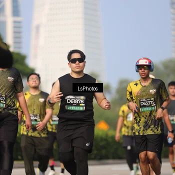 Runner Photo 6921116