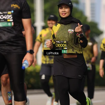 Runner Photo 6921138